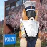 KPB Höxter Polizeibär mit Mundschutz